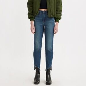 Levi’s 724 high rise slim straight cropped, size 26